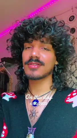 my hair has grown sm in a year alone... wild #onthisday #foryou #prettytheycentral #viral #riri #rihanna #woo #sendforme #trending 