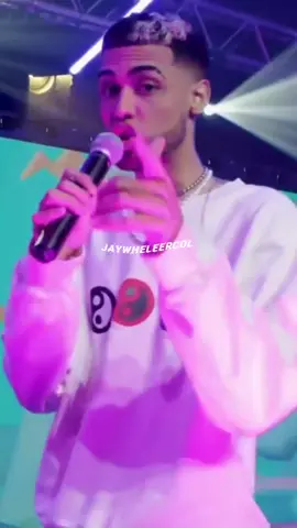 Si te veo 💕🎶 @Jay Wheeler @Arcangel @Miky Woodz 🦁  #jaywheeler #arcangel #mikywoodz #lavozfavoritababy #teamrueditas #comodicepuertorico 
