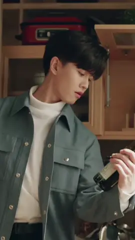 ep.01 น่ารัก!! ทำไปเต้นไป #renjialun #เหรินเจียหลุน #ซีรีส์จีน #twilight #ผูกหัวใจรักสีหม่น 