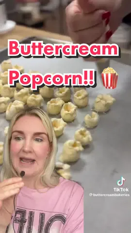 How realistic do these buttercream popcorn look!! Made by the talented @Butter + Cream 🧈🥛🍪🧁🎂 #cakehack #caketrends #cakerecipe #caketutorial 