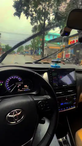 chở 1 em ghệ xịn xò😂🤣#CapCut #longan_62 #tài_xế #xuhuongtiktok #trending 