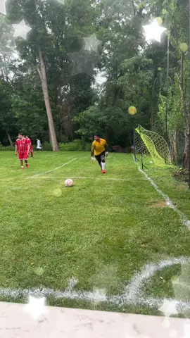 Domingo de Futbul ⚽️🥅 .. si sabe mi esposo portería 🥰😍