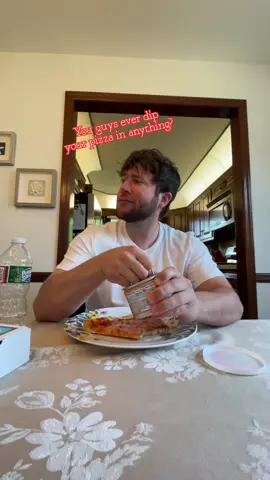 Pizza is good for you pal 🍕 #foodtiktok #pizza #fyp 