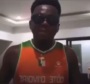 moi quand on me demande l'argent actuellement 😭🙌