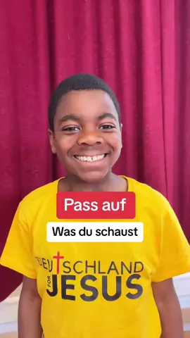 Pass auf was du schaust! #jugendfürjesus #deutschlandfürjesus #gemeindegottes #fürdichseiteシ #glaubenundleben #foryoupage #jesusversorgt #christiantiktok #gemeindeinhamburg #kindgottes #christkind 