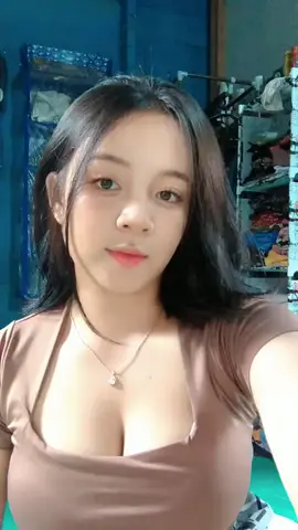 apa yg diliat dari Elga jwb#cewekcantik #tiktokviral #tiktokviralll #fyp #kreatortiktok 