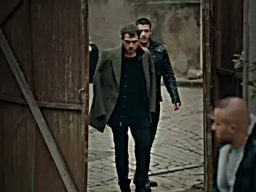 شیخ یاماش🦁🔥 #çukur #الحفرة #foryou #foryoupage #fyp #yamaç #vartolu #cumalikocovali #الحفره_في_كل_مكان #çukuredit #shah0x4 #shahocukur 