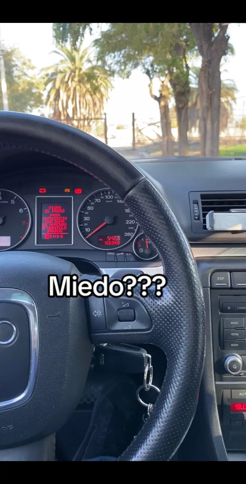 Lo mas importante el auto 🫣 #fyppppppppppppppppppppppp #parari #tiktok #viral 