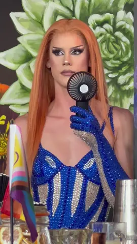 When you contemplate those intrusive thoughts 🫢 #drag #dragqueen #hazel 