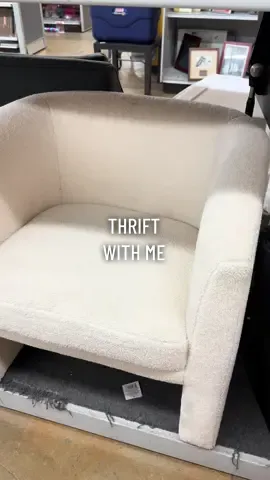 I need to personally speak with the person in charge of these prices 🤣🫠 #homedecor #thriftedhomedecor #thriftwithme #thriftedhome #thriftfinds #thrifttok #thrifthaul #aesthetic #satisfying #asmr #styledthrifts #thriftedvstyled #thriftedvsstyled 