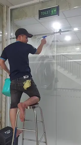 vệ sinh công nghiệp quận 3 #vesinhnhacua #vesinhcongnghiep #vesinhvanphong #vesinhchungcu 