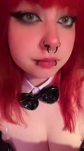 Be honest 😤#german #gothgirl #bunnygirl 