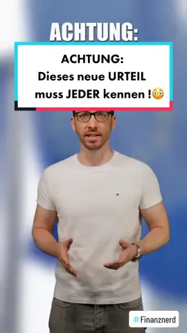 ACHTUNG: Dieses neue URTEIL muss JEDER kennen !😳 So hat JETZT europäische Gerichtshof tatsächlich entschieden, dass immer, wenn du als Kunde etwas kaufst und der Vertrag per Mail, Telefon oder außerhalb der Geschäftsräume des Unternehmens geschlossen wurde – du nichts bezahlen musst und sogar die Leistung behalten darfst, wenn du keine Widerrufsbelehrung vom Unternehmen erhalten hast und in ganz vielen Bereichen ist das einfach so…wie bspw. im Handwerk oder bei Auftragserteilung per Mail oder Telefon… Ohne Widerrufsbelehrung beträgt die Frist dann nämlich 1 Jahr und 14 Tage, dass heißt du kannst jetzt noch Geld zurückverlangen für Reparaturen, Umbauten, Dienstleistungen und ähnliches. Die einen freut es, ich persönlich finde das Urteil aber wirklich fragwürdig, und will mit dem Video auch alle betroffenen Selbstständigen warnen, damit diese künftig unbedingt eine Widerrufsbelehrung aushändigen – denn wir brauchen unser Handwerk und die vielen anderen Bereiche, also teile unbedingt das Video, denn... #achtung #urteil #kunde #gesetze #gutzuwissen #finanznerd #aktuell #kaufen #vertrag 
