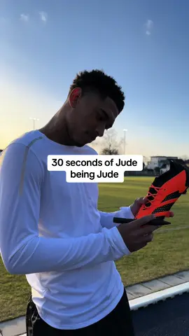 the content we all need #judebellingham #adidas #football 