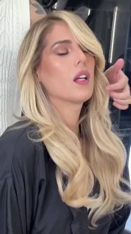 Brighter & blonder on my girl @Carmen Carrera with a little help from @K18 Hair #fyp #fypシ #hairtok #miamihairstylist #hairtransformation #haireducation #k18hair #migueldoeshair #haircolor 