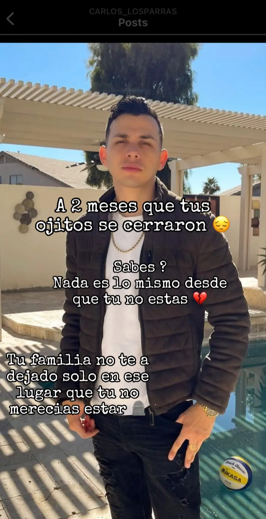 Carlitos 🕊️ tu alma y tu recuerdo siempre vivira en esa voz tan hermosa, te extrañaremos mucho 💔 nada es lo mismo sin ti, todos estamos destrozados 😢 descansa en paz guapo🕊️#carlosparra #2meses #liliangriego #losparras #qepd #phoenix #teextrañomucho #porvertefeliz #sisierestu  