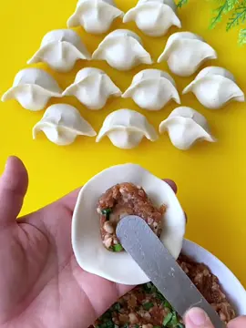 #FoodLover #summerfood #deliciousfood #viral #delicious #satisfying #trending #Foodie #food #dumplings #momo 