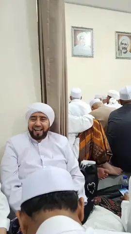 pembacaan maulid di kediaman habeb syekh gresik 