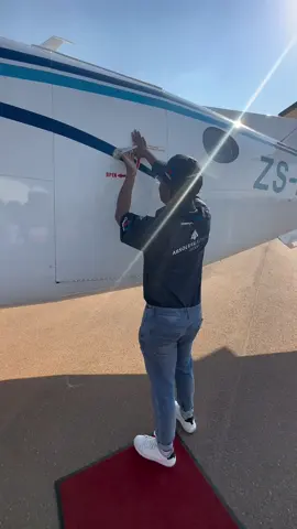 Jetlike perfomance & comfort  for the budget & ruggedness of a turbo prop. I don’t like the narrow cabin on the King Air 350 but its 560Km / hr cruise speed and 35,000 feet ceiling is something to die for🙊 Ability to climb 35,000 feet means you can overfly  some types of weather and save on fuel costs (less drag).