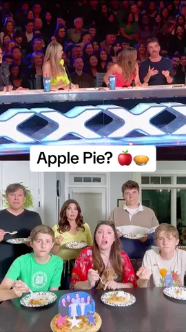 When Simon Cowell loves your performance! 😱🍎🥧 #agt #simoncowell #sharpefamilysingers 