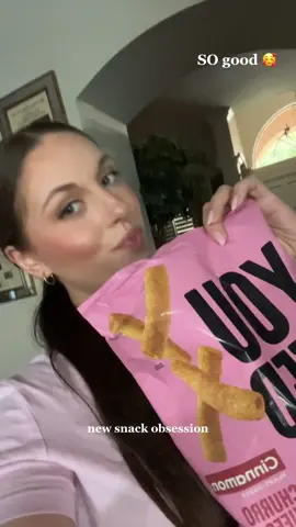 my new favorite snack. obsessed. @YOU NEED THIS  #healthysnack #healthysnackideas #lowcaloriesnacks #cinnamontwist #yntsnacks #fyp 