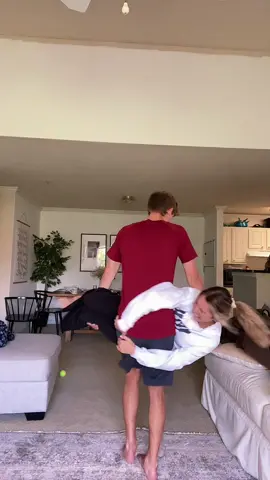 Please make this go viral. This made me vomit🙃👍 #youliftmyfeetofftheground #youspinmearound #couplechallenge #couple #couplecomedy 