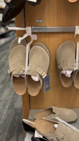 Size up. #target #targetfinds #birkenstockbostonclogs #birkenstockbostondupe #targetmusthaves #fyp #foryou 