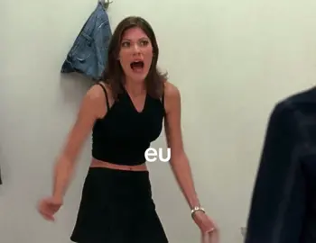 Eu n posso nem usar uma minisaia sem parecer uma porca gorda q horror 😭😭#foryou 