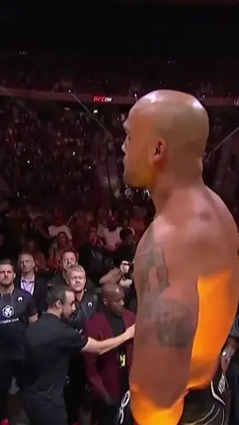 Robbie Lawler coming out to The Last of the Mohicans for his final fight went unbelievably hard 🥹 #UFC290 #UFC #MMA