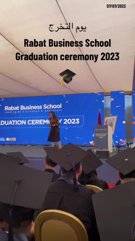 #fyp #fypシ゚viral #graduation #graduated #tiktokmaroc #🇲🇦🇩🇿🇹🇳 #parati #pourtoi #marocaine🇲🇦 #maroc #success #rabat #university #uir #rabatbusinessschool 
