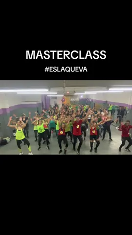 @baila.con.sole @Cesar Lara #challange #eslaqueva #saturday #dance #zumba #zumbafitness #fyp #foryoupage #parati #trend #viral 