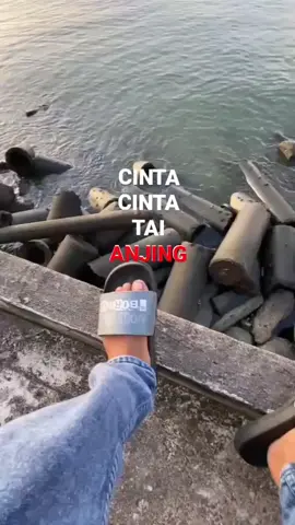 brengsek#fyp #4u #story #sad #galaubrutall #sadvibes #storywa #storytime #masukberanda #storywhatsapp #trending 