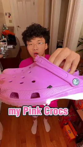 THE BEST SHOES IN THE WORLD 🌍  Pink crocs will forever be the staple in my sneaker collection no doubt 🫦🫦 #sneakers #sneakerhead #pinkcrocs #crocs #sneakerreseller #stayfocusedfrank #stayfocused #sneakershopping #sneakertok2023 