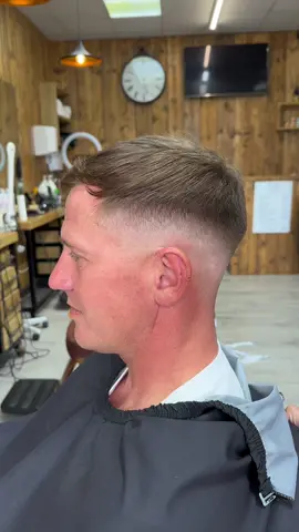 #foryou #foryoupage #uk#hashtags #barber#bladesbarber #barbershop #wold #greenscreen 