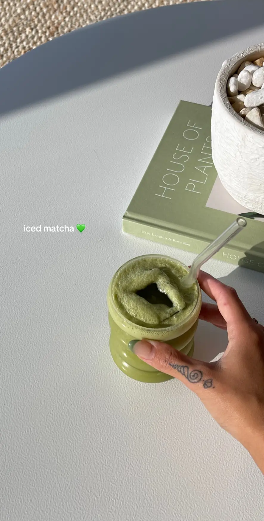 how do you like to drink your matcha? #icedmatcha #matcha #matchalatte 