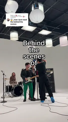 Replying to @🍒 chan's HUMONGOUS tiddies 🍒 Behind-the-scenes of the #DoItLikeThat music video #TOMORROW_X_TOGETHER #jonasbrothers 