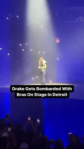 Look what they were throwing at #Drake while he was on stage 😂