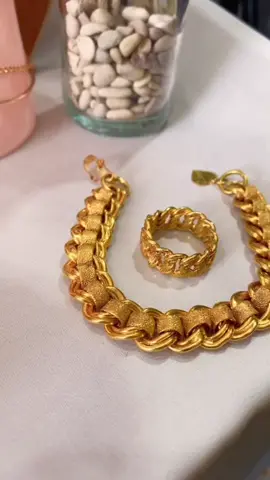 set combo gelang dan cincin coco mewah✨ klik keranjang kuning kita yaa🥰 #rekomendasicincin #rekomendasigelang #perhiasancantik #cincinmaspenang #gelangmaspenang #maspenangbandaaceh #maspenangmurahaceh #fyp 