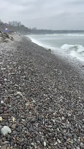Caminando en la Playa de Lima 🇵🇪❤️
