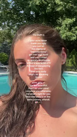 💌✨🧚🏻‍♀️ dear acne girly:  #lettertomyself #lettertoyourself #sendingmylove #acnegirlies #acnesummer #petfectimperfection #skintalk #mentalhealthmatters #adultacneisreal #accutane #spironolactone #acnemedication #acneisnotnormal #skinjourney 