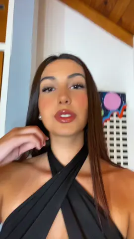 Mi amiga la que me alegea el tik tok