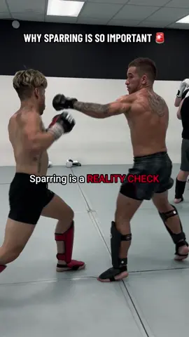 Sparring is CRUCIAL for any martial artist; whether you plan on competing or not. It takes hours of sparring to become comfortable with strikes coming at you with bad intentions and finding your openings. Keep it playful, but also realistic. Find your rhythm. It’s all just one dangerous dance 🕺🏻  . . . . . . . . . #mma #sparring #jrepodcast #striking #muaythai