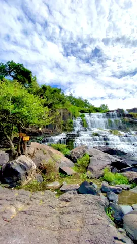 Vẻ đẹp hùng vĩ và thơ mộng của thiên nhiên-“Thác 7 Tầng”.                                                                                             #chill #waterfall #pongour #lamdong #majestic #wow #amazing #wonder #dulich #nice #VietNam #yêudulịch✈️✈️✈️ 