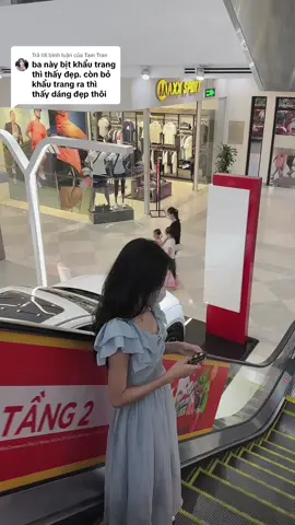 Trả lời @Tam Tran Dáng cũng còi cọc lắm ạ 🥲 ăn mãi không béo, ra đường chỉ dám mặc đầm dài 😪