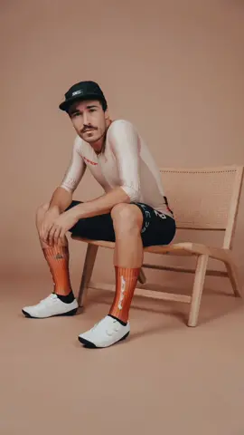 New custom kit, what yall thinks of it?🔥🥳 #cycling #cyclingkit #cyclingfashion 
