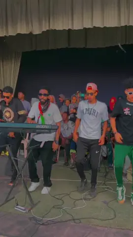 مهرجان القضارف 🎶💙 الدوبامين الطبيعي حقنااا كده 🇯🇲💞☝️#زمبارين_لي_يوم_الدين🇯🇲🤘 #جيش_الفارغه 