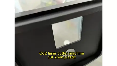 Yiqiang Co2 laser cutter machine cuts 2mm plastic sheet #lasercutting #laser #lasercutting 