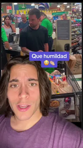 Que humildad la de Lionel Messi 😯 Haciendo sus propias compras en un supermercado en Miami 👏🏼 