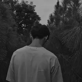 Now that I know you exist, how do I not love you..!🥺🖤#foryoupage #oldsong #inpain #hindi #brokenheart #inlove #foru #fybシ #status #aesthetic #tending #viral #lyrics #editvideo #Love #goodvibes @TikTok @TikTok Bangladesh 