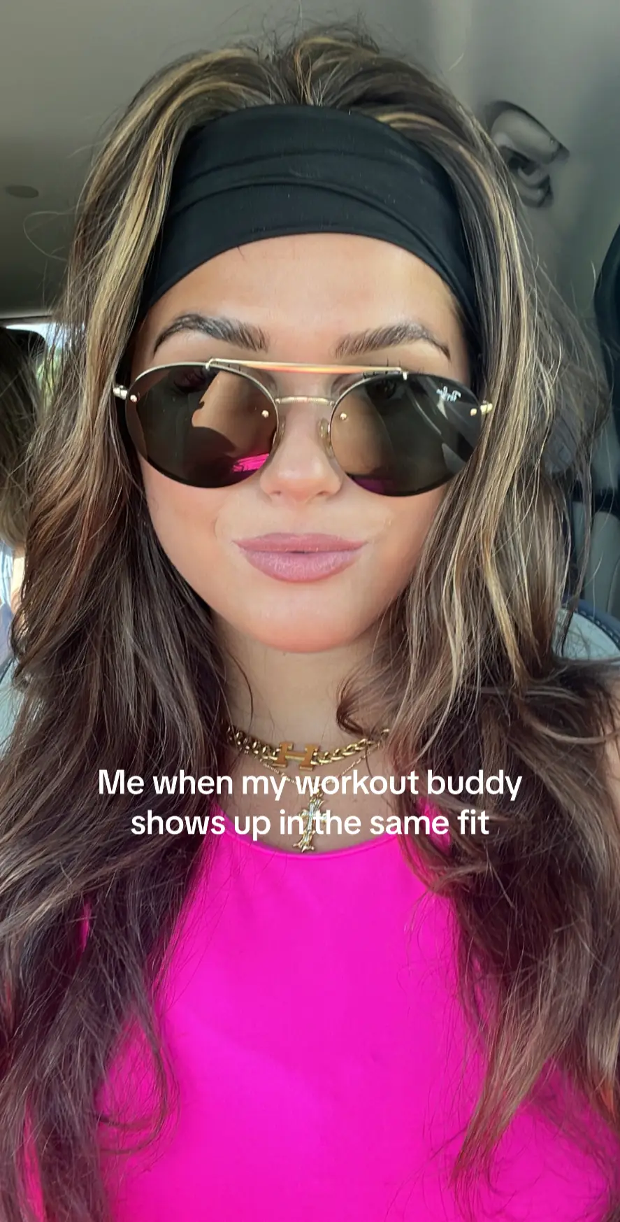 Don’t be surprised when you see me run to my computer next time SHEFIT comes out with a new color… #shefit #sportsbra #trendy #fyp #zcl #selfie 